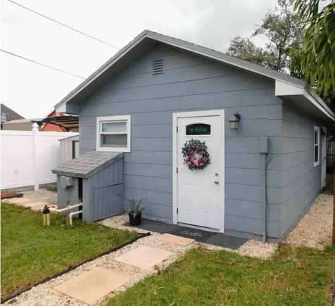 520 20th Avenue N, Lake Worth, FL 33460