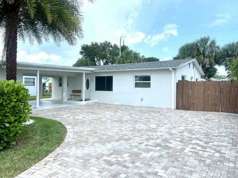 901 Seneca Street, Jupiter, FL 33458