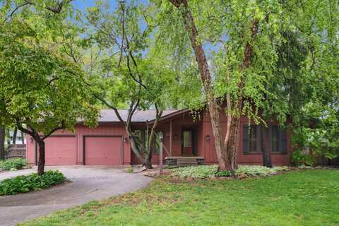 2403 Neola Street, Cedar Falls, IA 50613