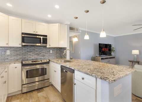 540 Flanders L, Delray Beach, FL 33484