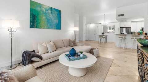 99 SE Mizner Boulevard, Boca Raton, FL 33432