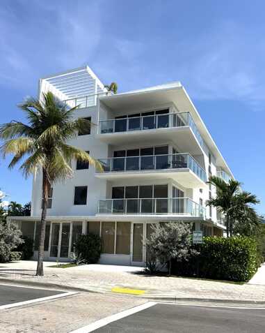117 Lake Avenue, Lake Worth, FL 33460