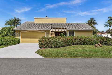 7025 NW 3rd Avenue, Boca Raton, FL 33487