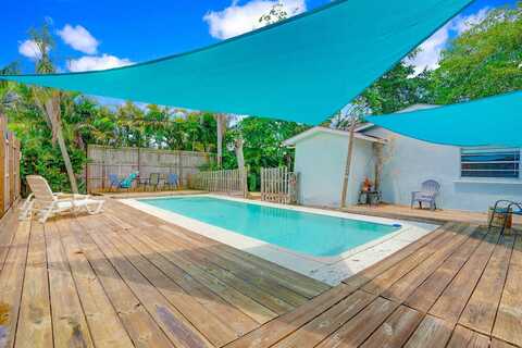 9180 Honeywell Road, Wellington, FL 33467