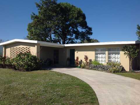 113 NE Tunison Avenue, Port Saint Lucie, FL 34983