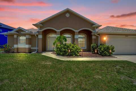 5940 NW Center Street, Port Saint Lucie, FL 34986