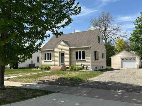 1703 3rd Street NE, Austin, MN 55912
