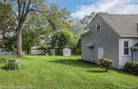 7273 Lozier, Warren, MI 48091