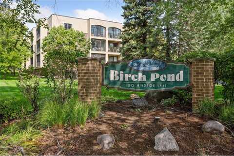 20 Windsor Lane, New Brighton, MN 55112