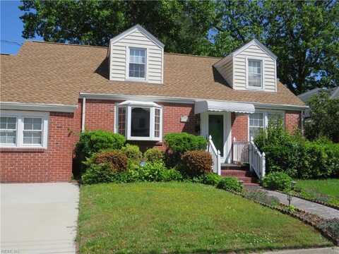 7732 Castleton Place, Norfolk, VA 23505