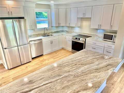 1813 Jack Frost Road, Virginia Beach, VA 23455