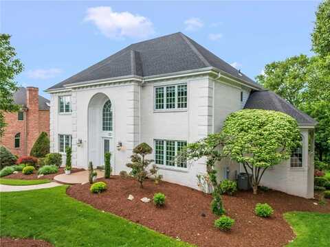 104 Autumn Way, Peters Township, PA 15367