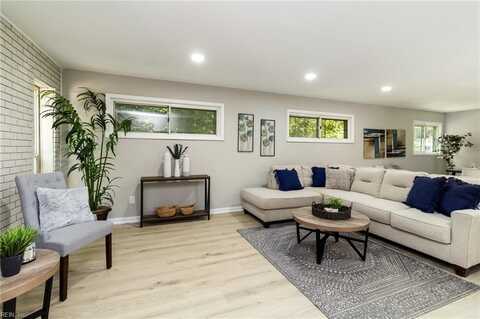 8333 Norristown Drive, Norfolk, VA 23518