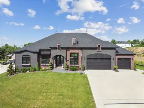 7858 Oscar Ct, North Huntingdon, PA 15642