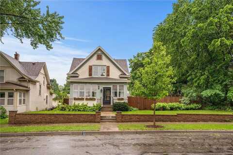 1208 Margaret Street, Saint Paul, MN 55106