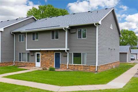 730 W Village Road, Chanhassen, MN 55317