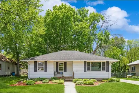 613 9th Street NW, Faribault, MN 55021