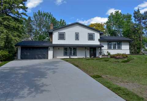 8524 Hopewood Lane N, New Hope, MN 55427