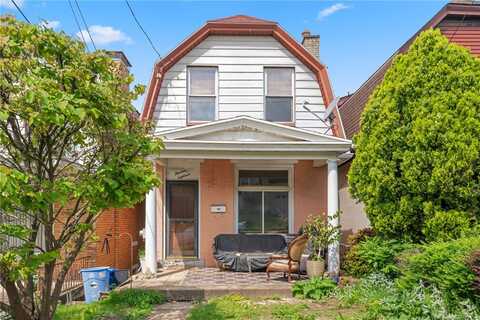 1318 Princess Ave, Beechview, PA 15216