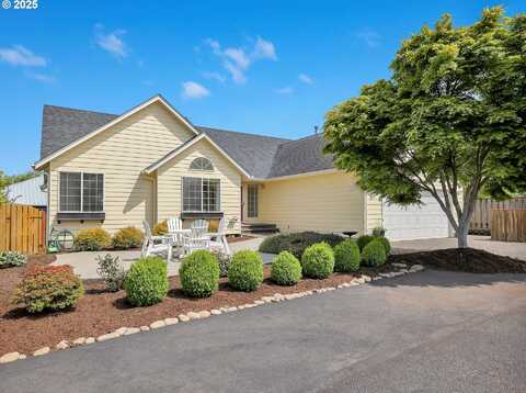 1689 HUCKLEBERRY DR, Seaside, OR 97138