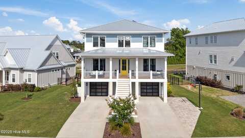 729 Waterstone Drive, Wilmington, NC 28411