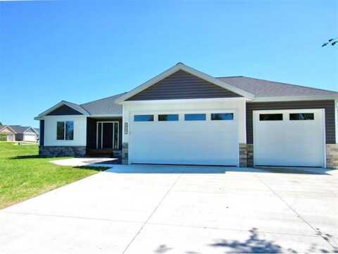 1707 17th Street NW, Willmar, MN 56201