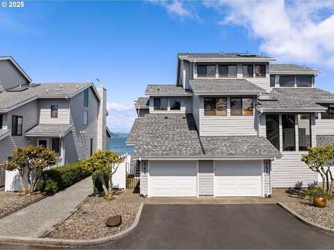 765 5TH AVE, Hammond, OR 97121