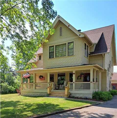 403 Park Avenue, Pine River, MN 56474