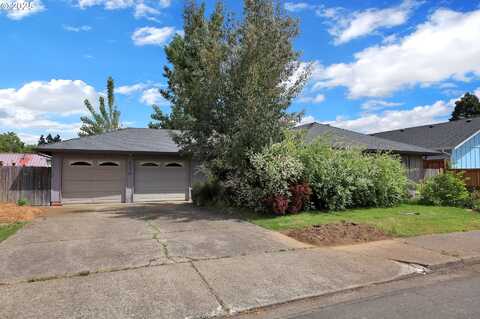 710 JANUS ST, Springfield, OR 97477