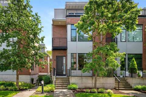1634 NW RIVERSCAPE ST, Portland, OR 97209
