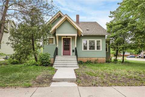 727 10th Avenue N, Saint Cloud, MN 56303