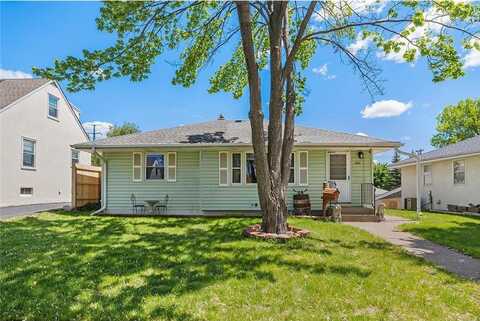 831 2nd Avenue S, South Saint Paul, MN 55075