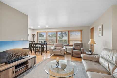1393 Colonial Drive, Roseville, MN 55113