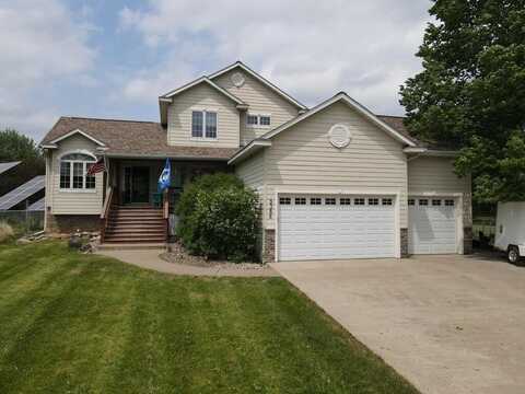 9386 Jennifer Court, Chisago Lake Twp, MN 55013