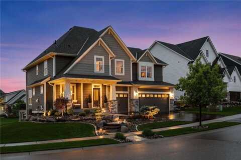 16320 Dunfield Drive, Lakeville, MN 55044