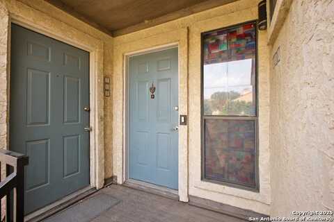 6100 Woodlake Pkwy, San Antonio, TX 78244