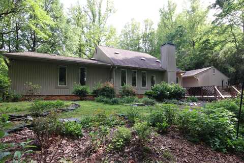 6898 Sugar Rum Ridge RD, Roanoke, VA 24018