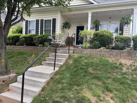 1060 Cranberry CT, Moneta, VA 24121