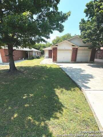 11727 Capotillo, San Antonio, TX 78233