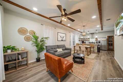 1341 Paso Hondo, San Antonio, TX 78202