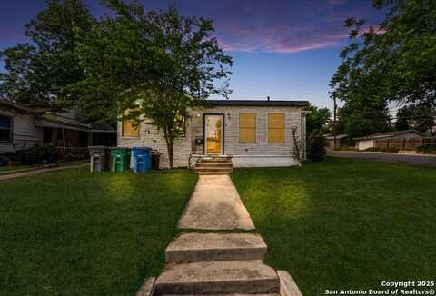 1019 Chicago Blvd, San Antonio, TX 78210
