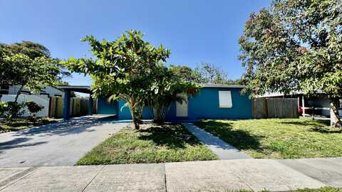 629 Troy Boulevard, West Palm Beach, FL 33410
