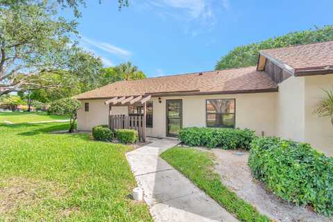 49 Via De Casas Norte, Boynton Beach, FL 33426