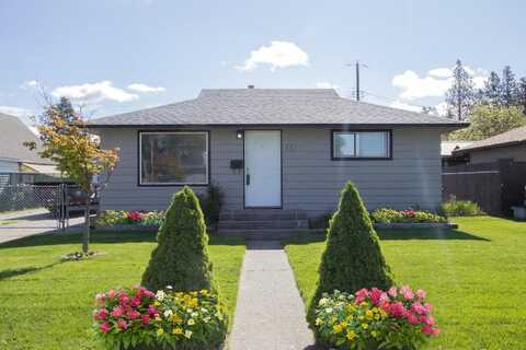 5512 N G St, Spokane, WA 99205