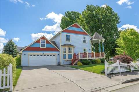 2215 N 8th St, Cheney, WA 99004