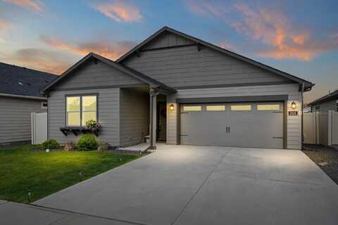 2026 W Parkway Ct, Spokane, WA 99208