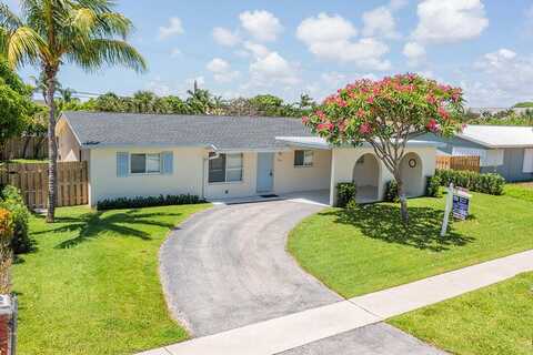 214 SW 3rd Street, Boca Raton, FL 33432