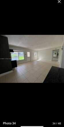 307 Pine Ridge Circle, Greenacres, FL 33463