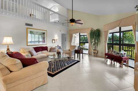 7380 Clunie Place, Delray Beach, FL 33446