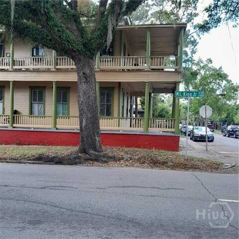 501 W 42nd Street W, Savannah, GA 31415